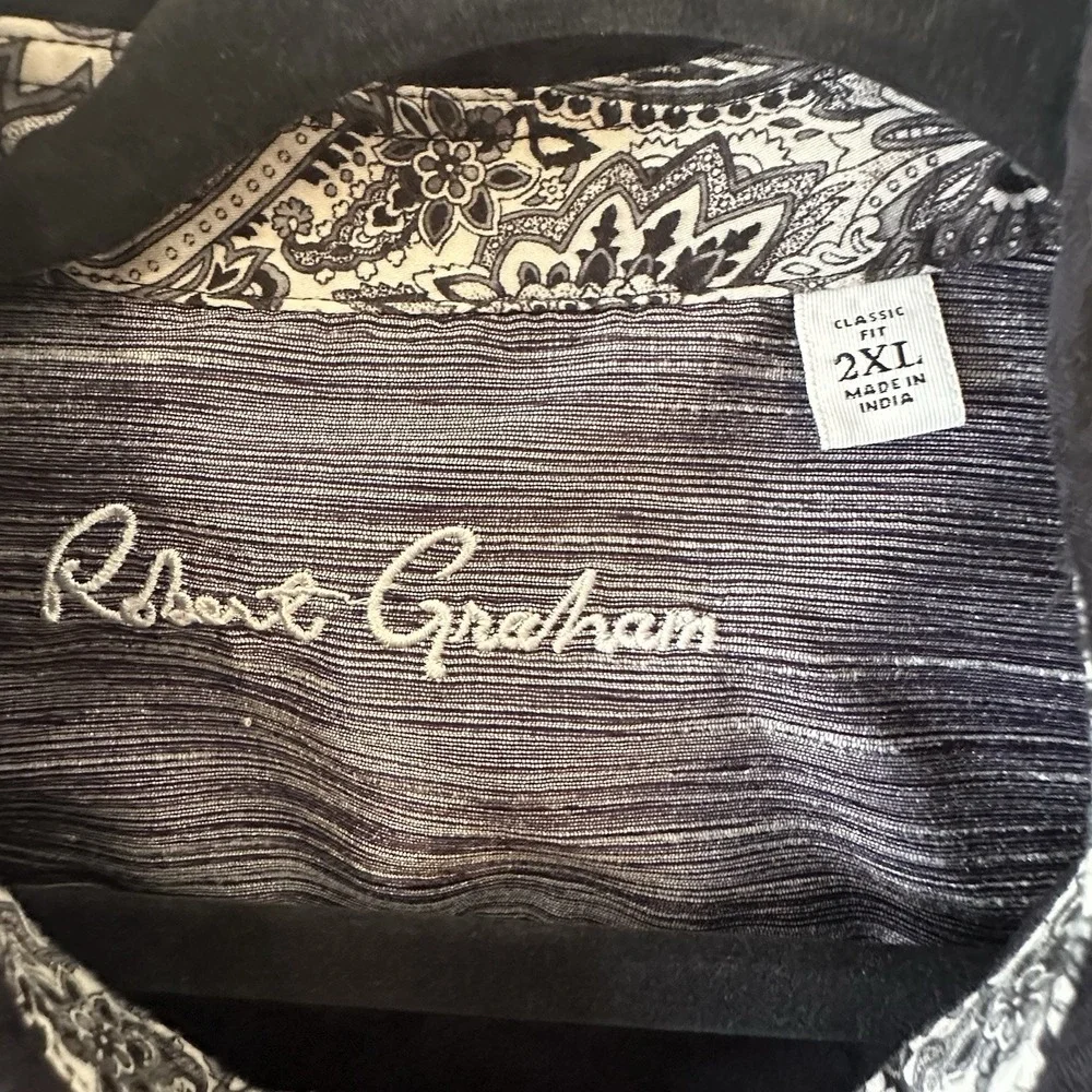 Robert Graham Black Shirt Mens 2XL Floral Paisley Print LS Button Up Classic Fit